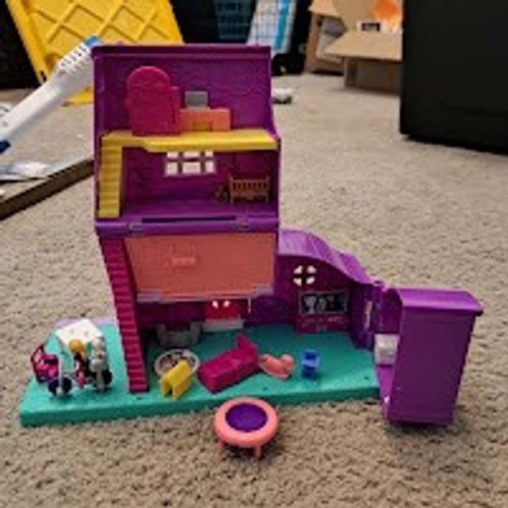 Polly Pocket Pocket House Playset Purple Dollhouse with Figure and Accessories